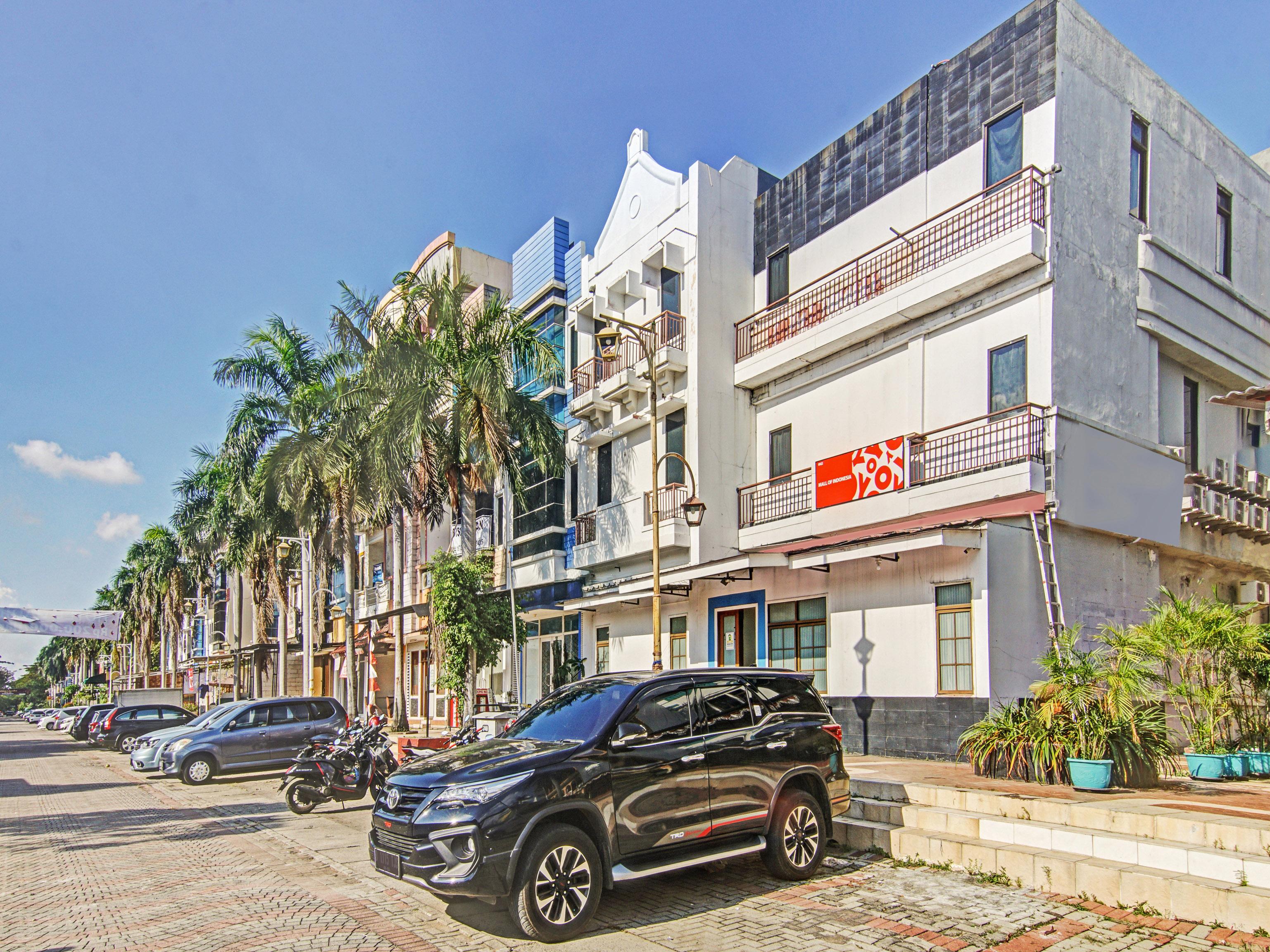 Super Oyo 90422 Mall Of Indonesia Джакарта Екстериор снимка